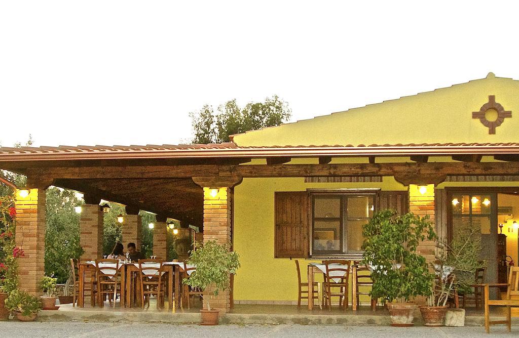 Agriturismo Sa Tiria Teulada Exterior foto