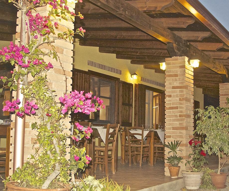 Agriturismo Sa Tiria Teulada Exterior foto